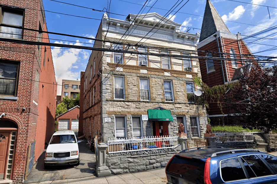 Williamsbridge Residential Building